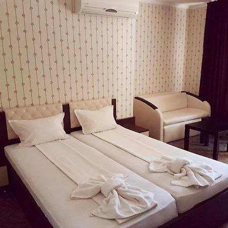 Guest House Saint Apostol نيسيبار المظهر الخارجي الصورة