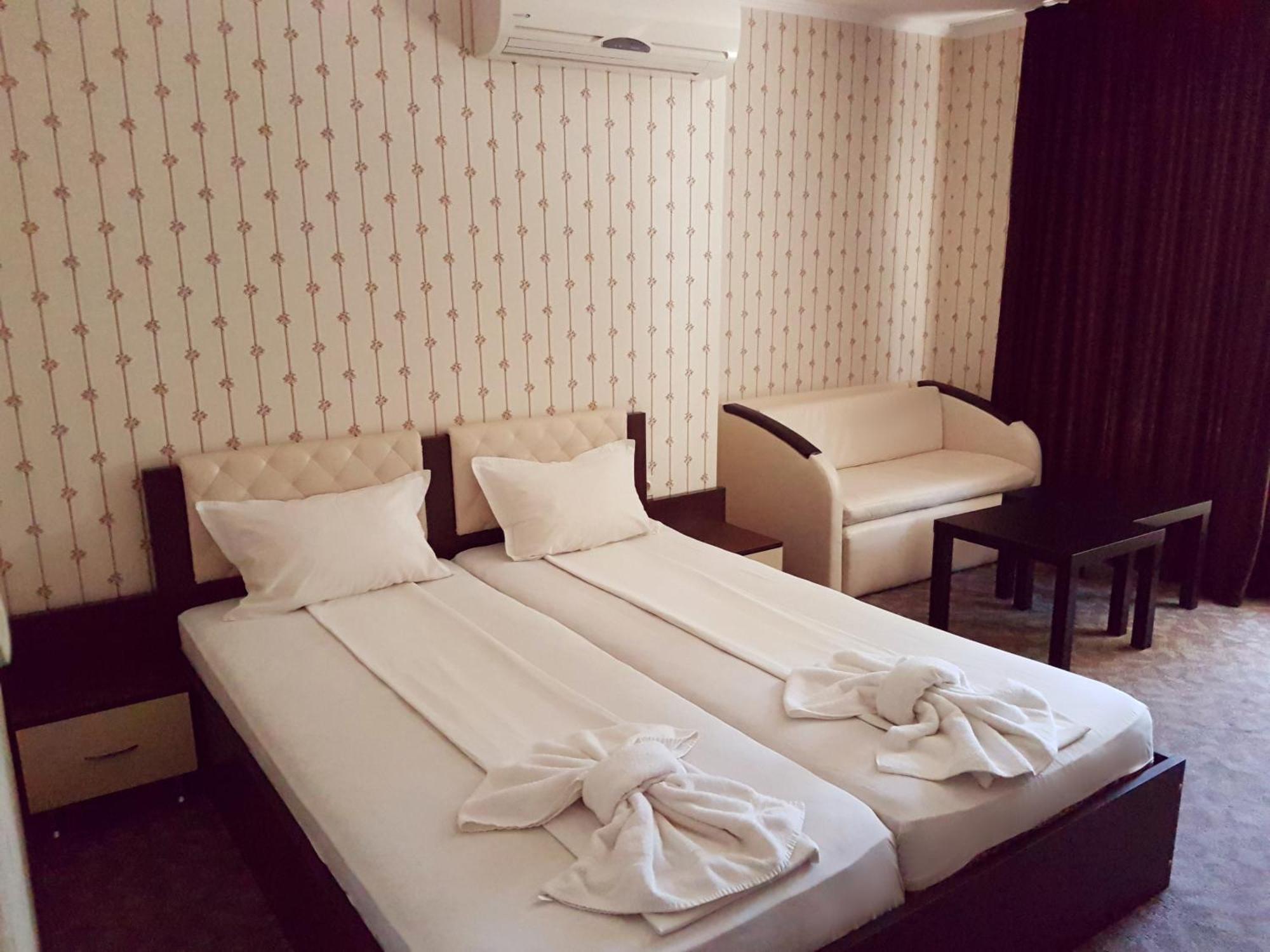 Guest House Saint Apostol نيسيبار المظهر الخارجي الصورة